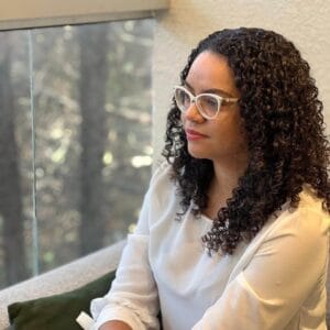  Dra. Danielle Mirian Marques de Moura Bezerra
